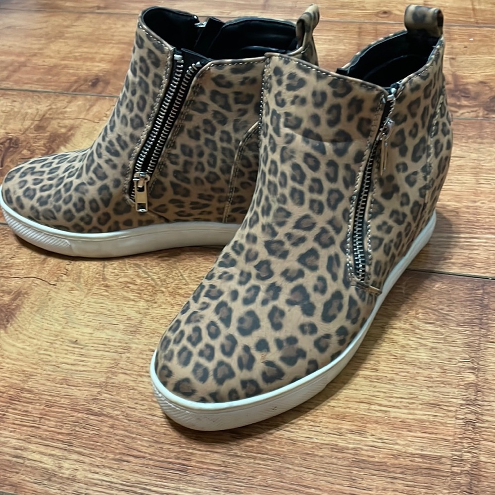 Cheetah heeled high tops